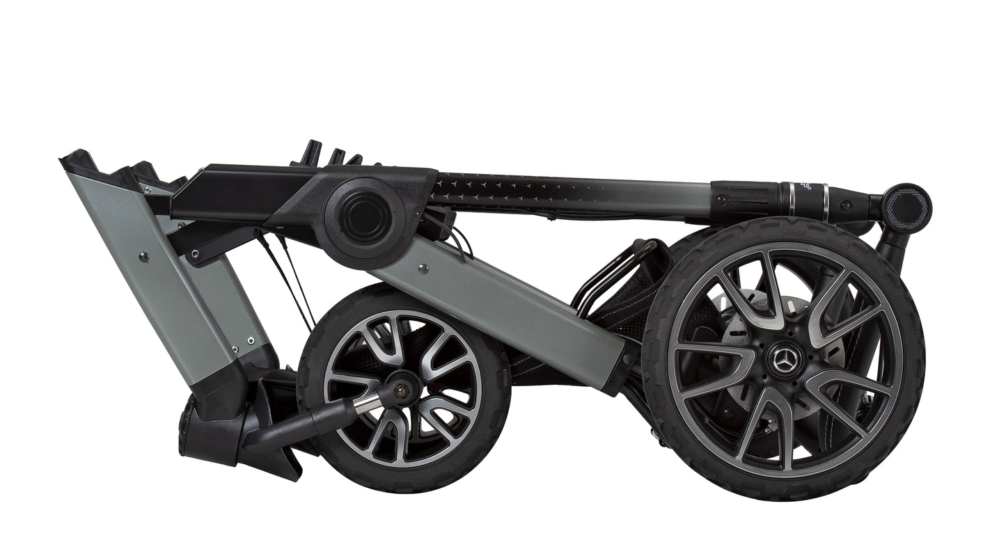 Kinderwagengestell zusammengeklappt