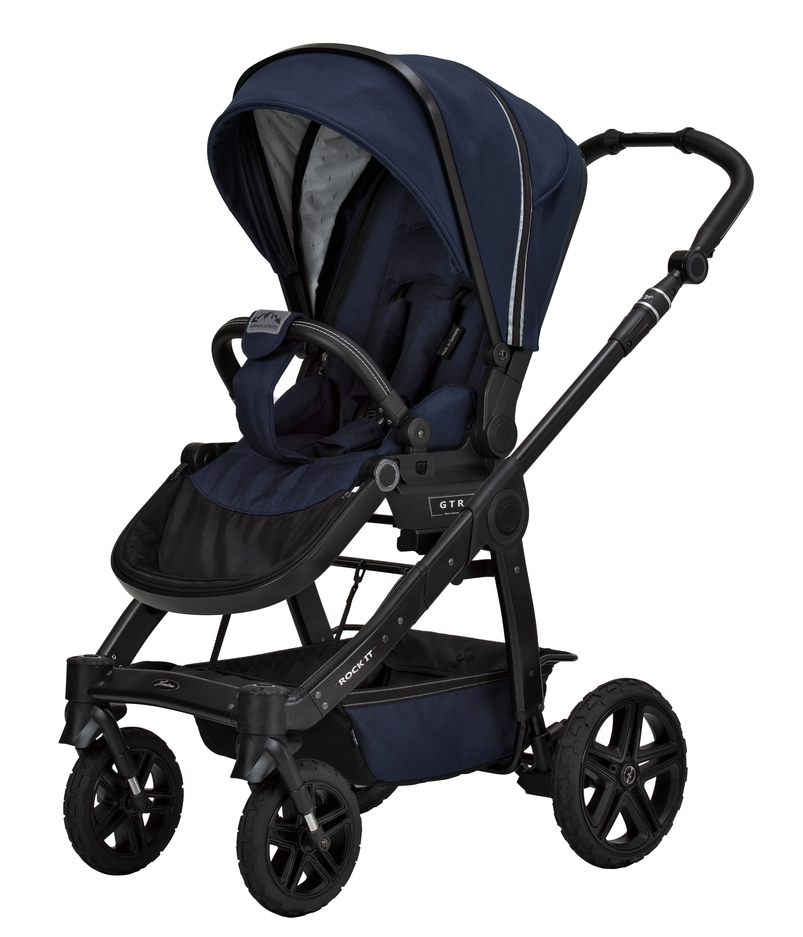 Rock IT GTR Sportwagen 853 / Saphir 
Verdeck halb ausgeklappt
Schutzbügel und Handgriff Schwarz
Gestell Schwarz
Schräge Vorderansicht