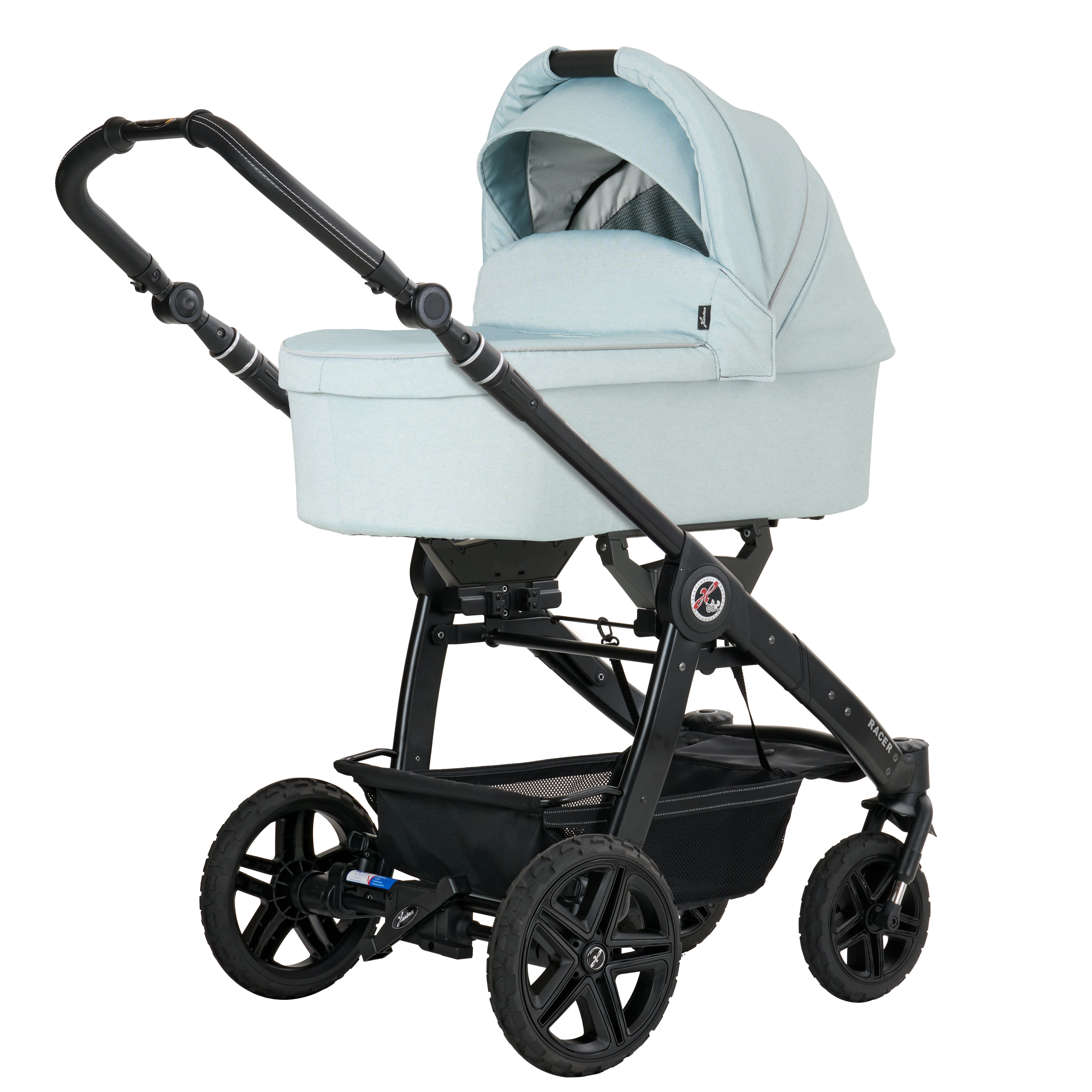 Racer GTS 624 / Milky Sky mit Falttasche .
Gestell und Handgriff in Schwarz.
Schräge Vorderansicht.