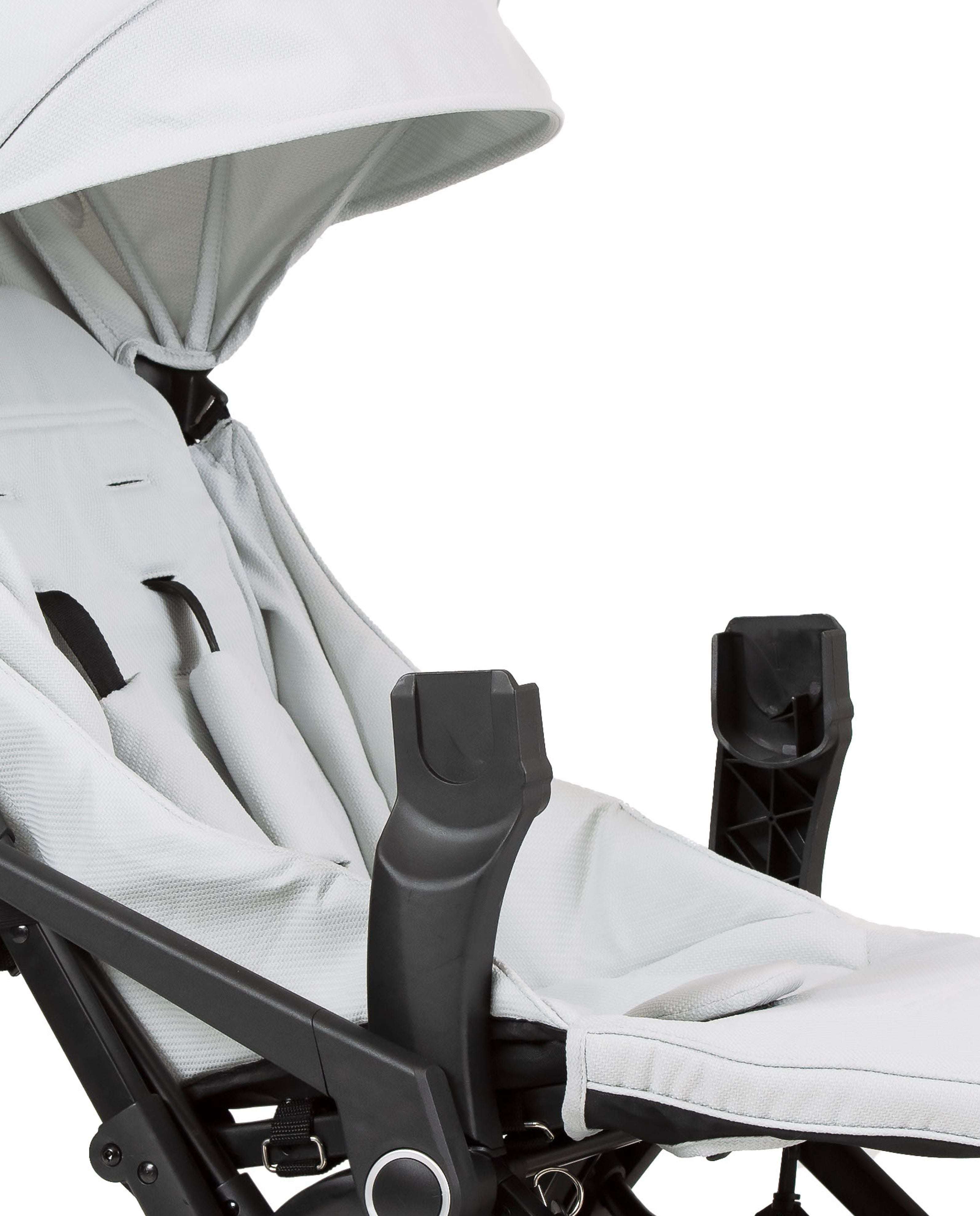 Heller Buggy Sitz mit Liegefunktion, Sonnenverdeck, schwarzer Rahmen, seitliche Adapterhalter für Babyschale oder Autositz