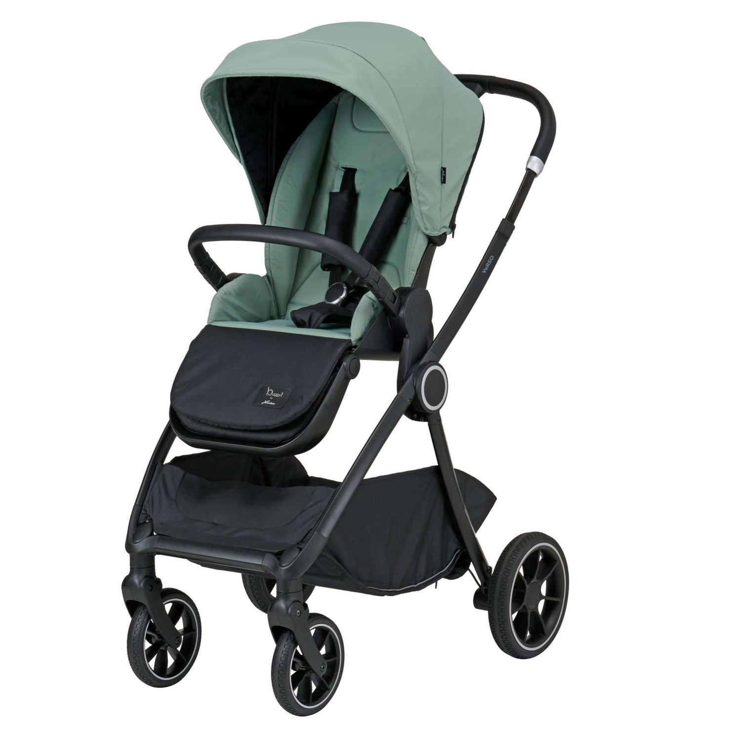 Verso Plus Sportwagen 171  / Mint mit mehrfach verstellbarer Fußstütze, Rückenlehne und Schieber.
Großes Verdeck mit Klimazone und Sichtfenster.
Gestell, Schutzbügel und Handgriff in Schwarz.
Schräge Vorderansicht.