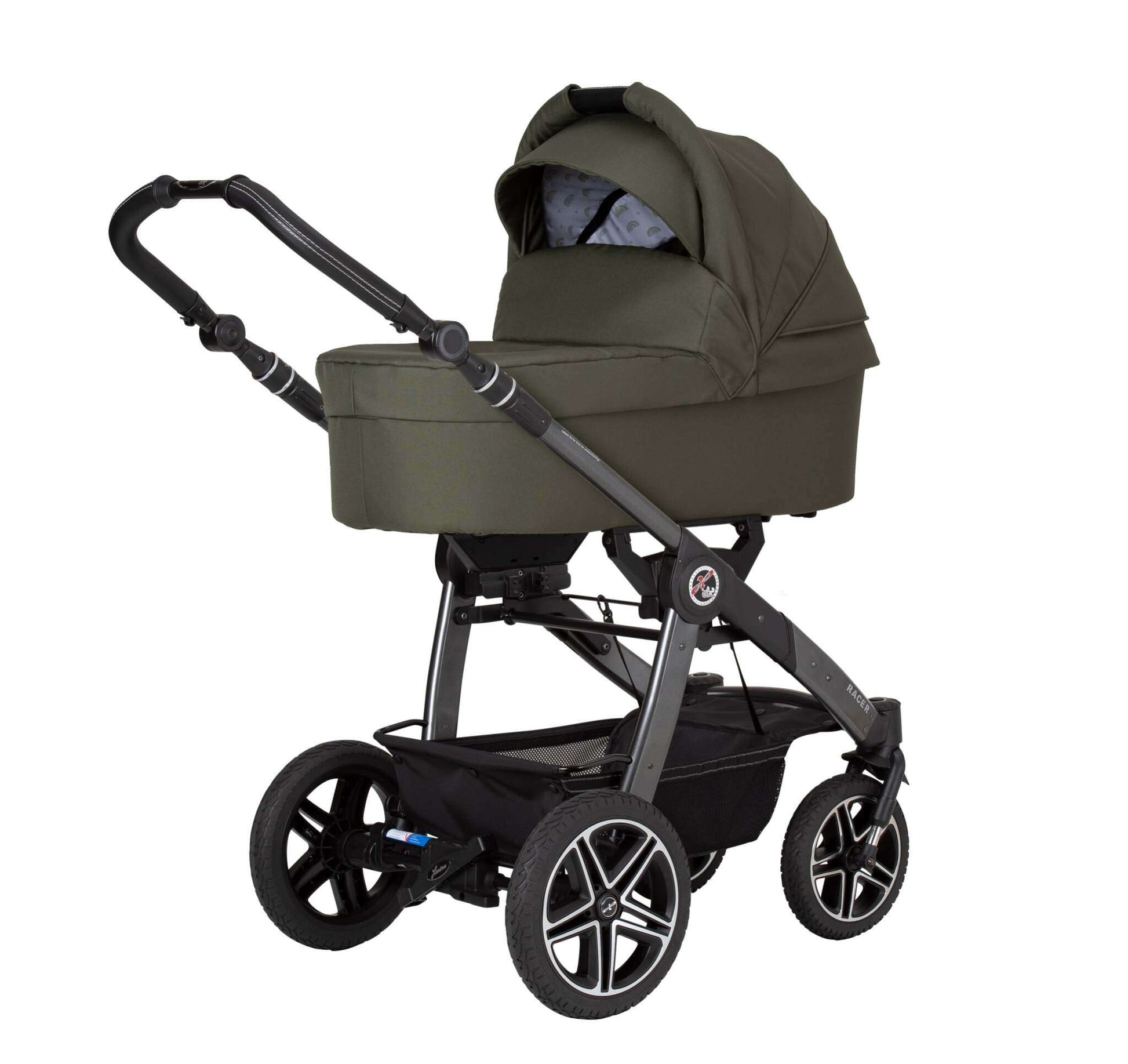 Kinderwagen mit Babywanne