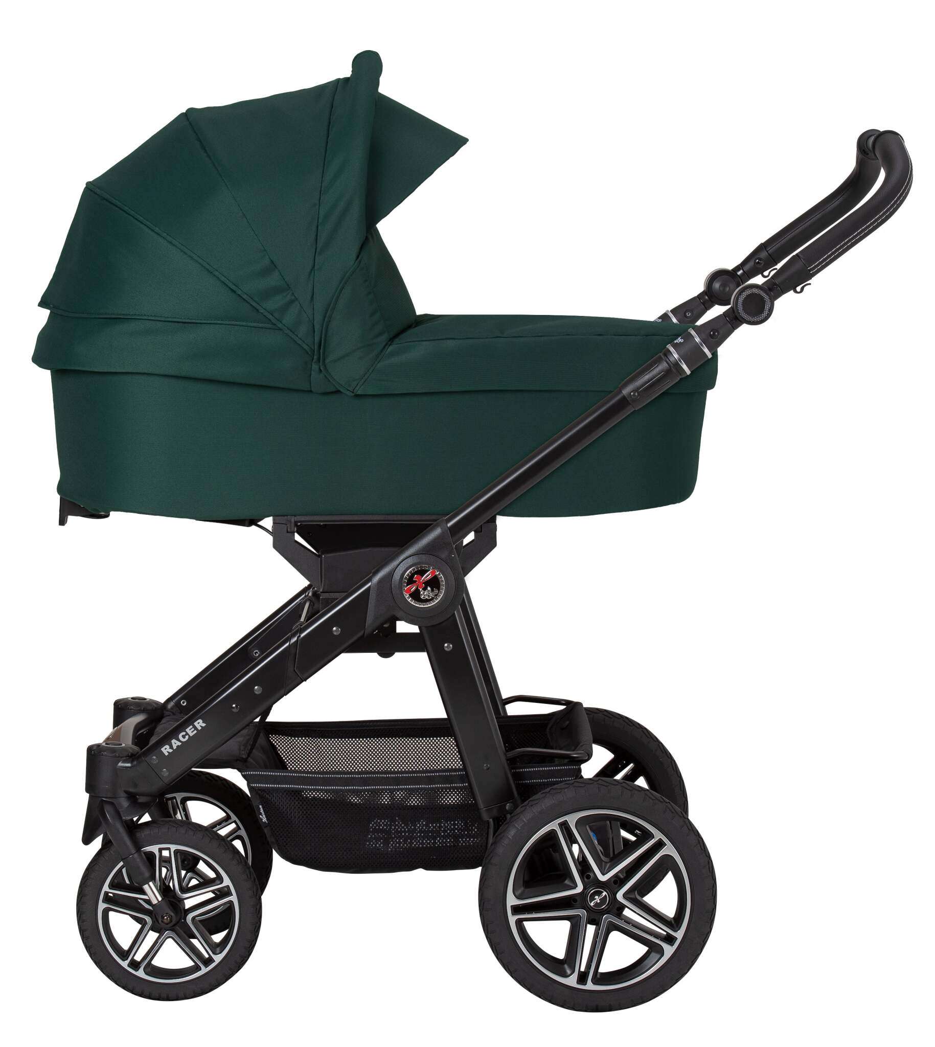 Kinderwagen mit Babywanne