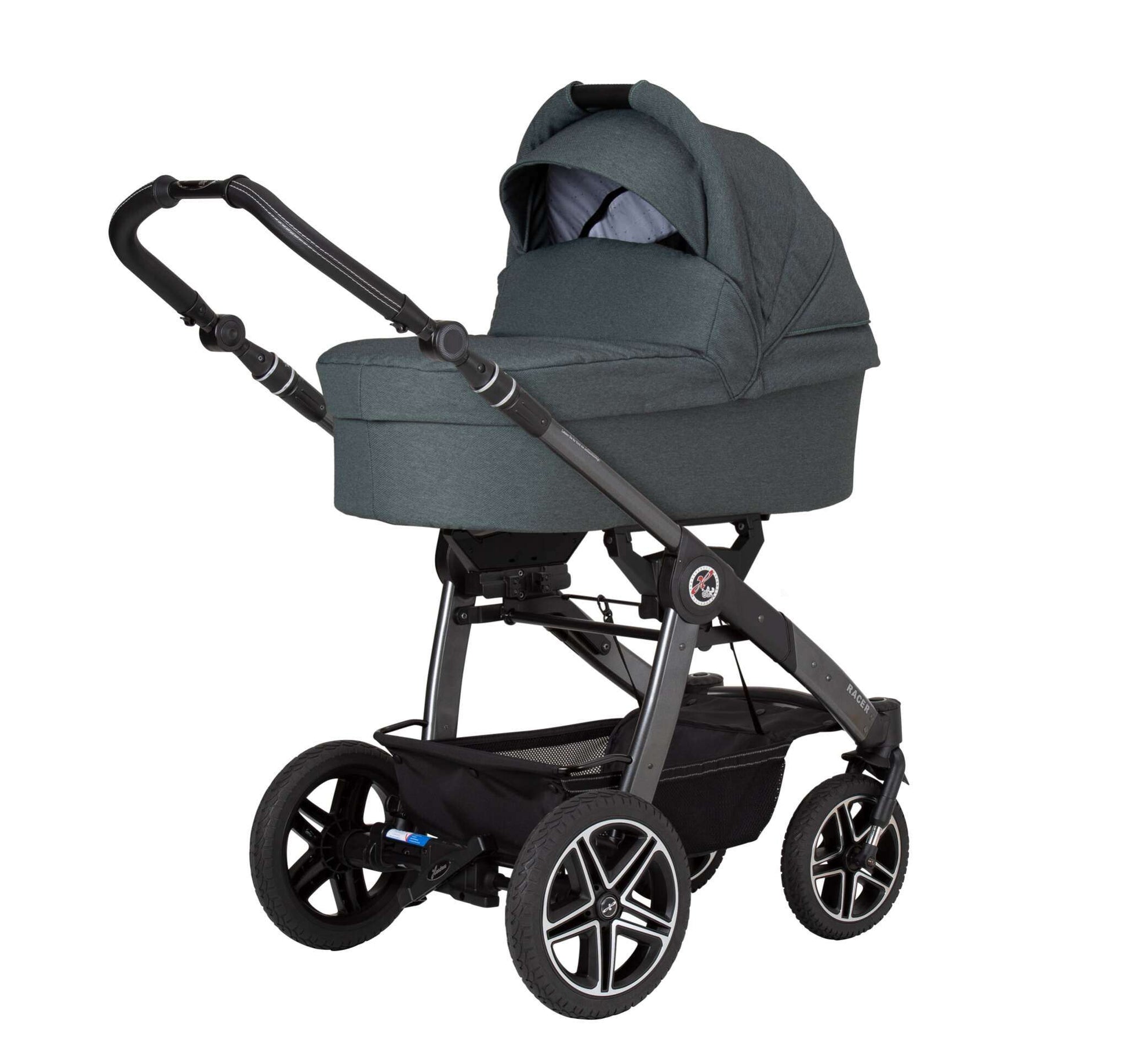 Kinderwagen mit Babywanne