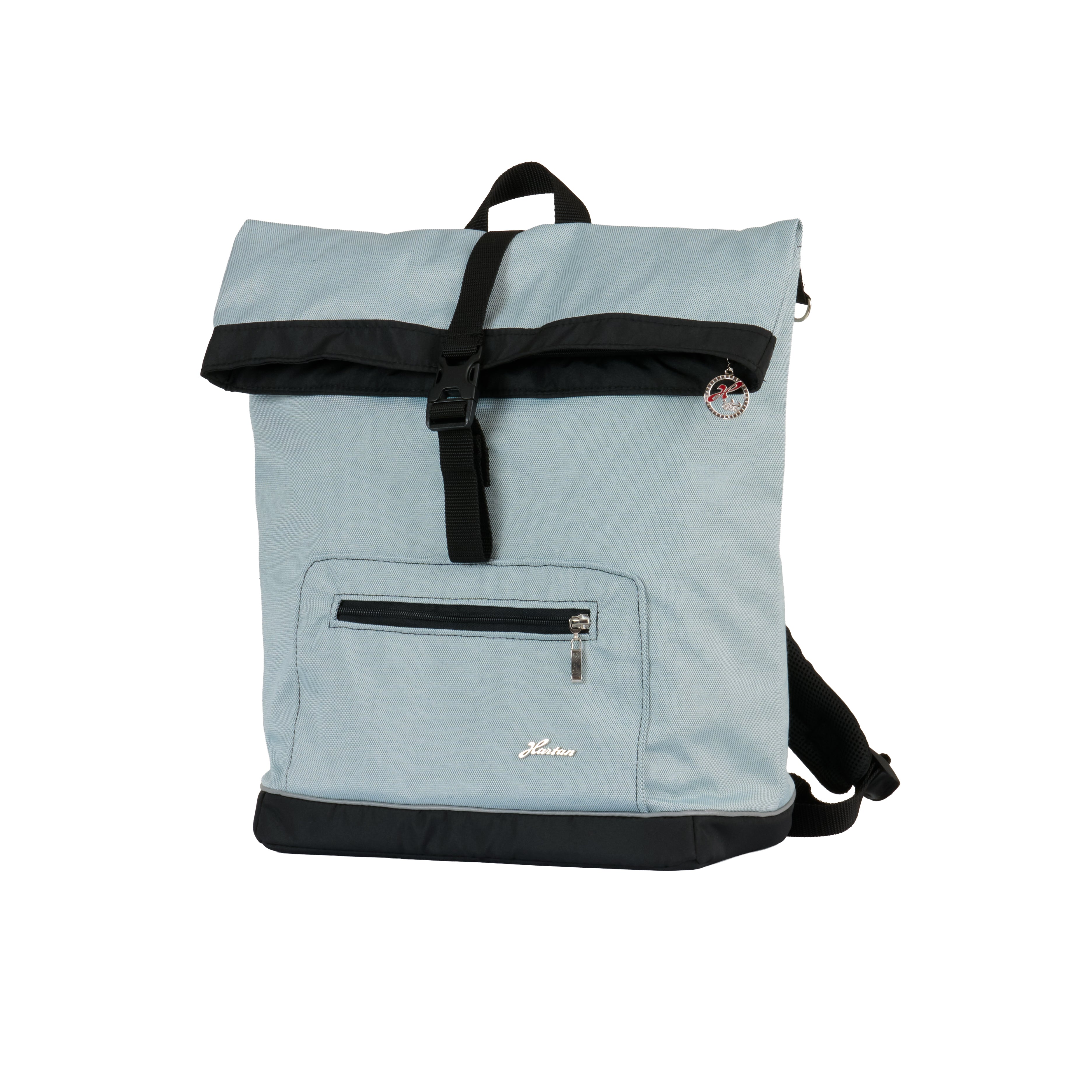 Wickelrucksack Space Bag 624 / Milky Sky.
Mit mehreren Innen-, Außenfächern und Schultergurt
Schräge Vorderansicht.