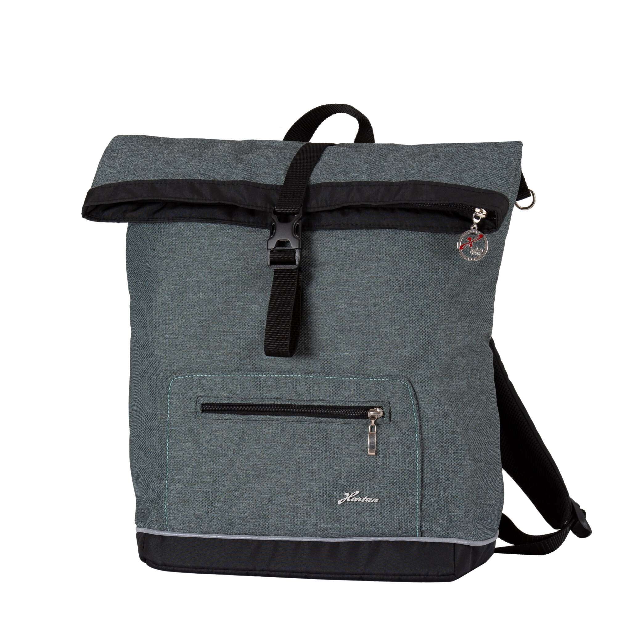 Wickeltasche Space Bag 817 / Animal Stars
Mit vielen Innen- und Außenfächern.
Gepolsterte Schultergurte.
Schräge Vorderansicht.