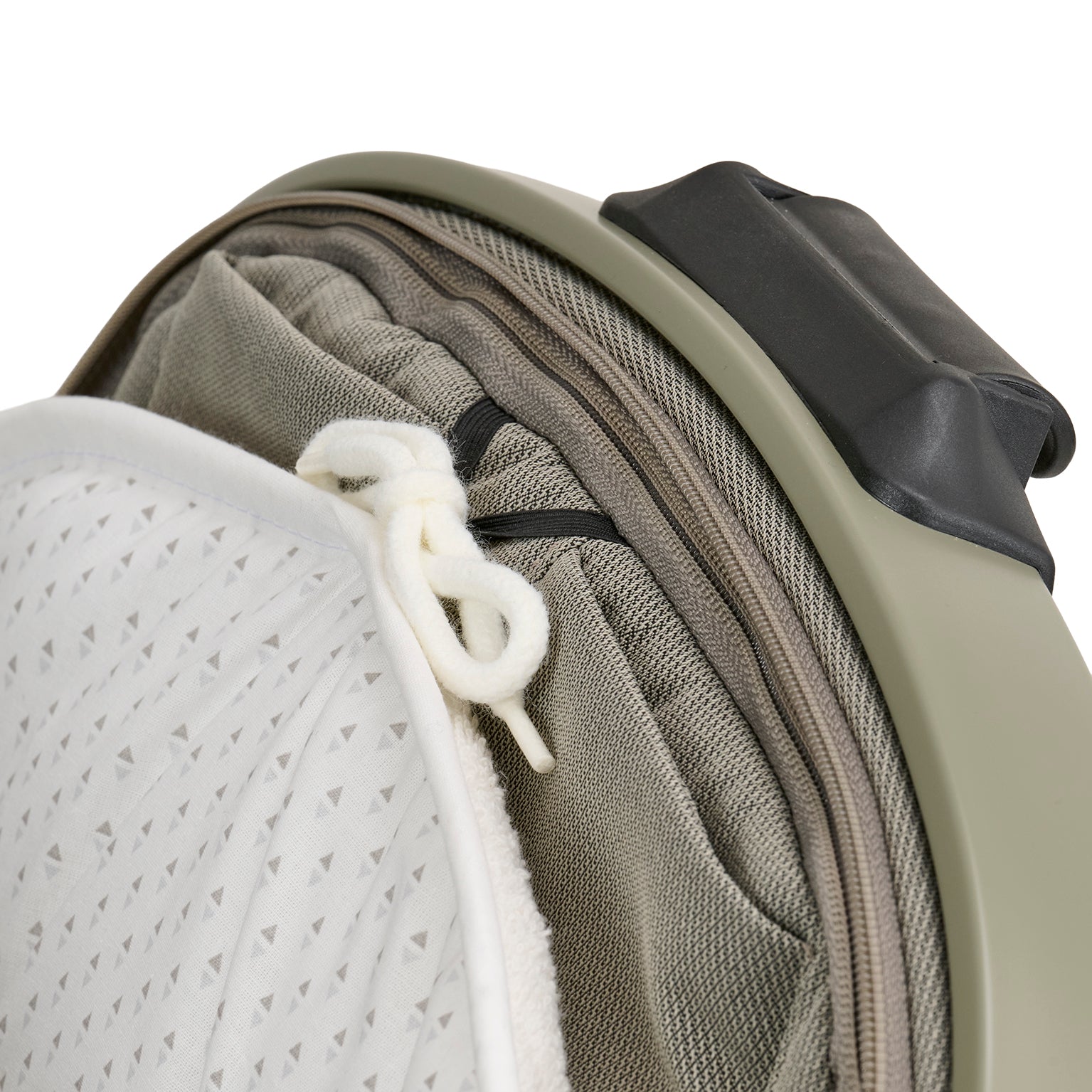 Detailbild Befestigung Wendeauflage im Sportsitz.
Schräge Draufsicht.