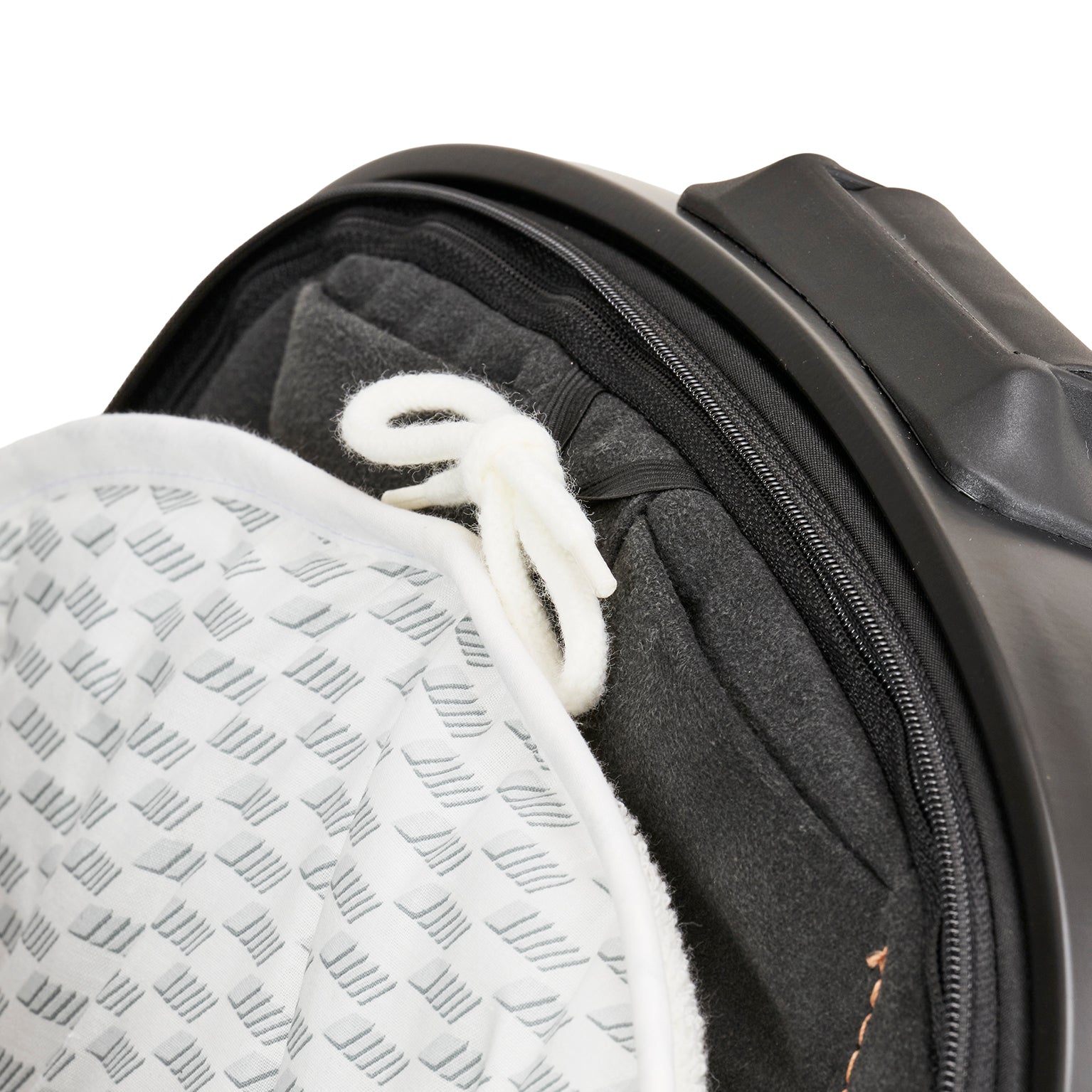 Befestigung Wendeauflage im Sportwagenaufsatz.
Schräge Ansicht von oben.