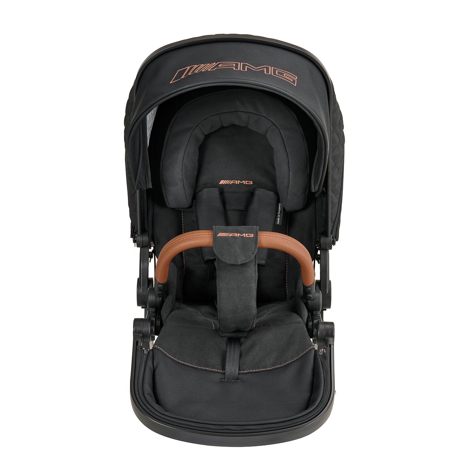 Kopfstütze 622 / Sienabraun für den Sportwagen.
Weich gepolstert.
Im Sportwagen befestigt.
Vorderansicht.