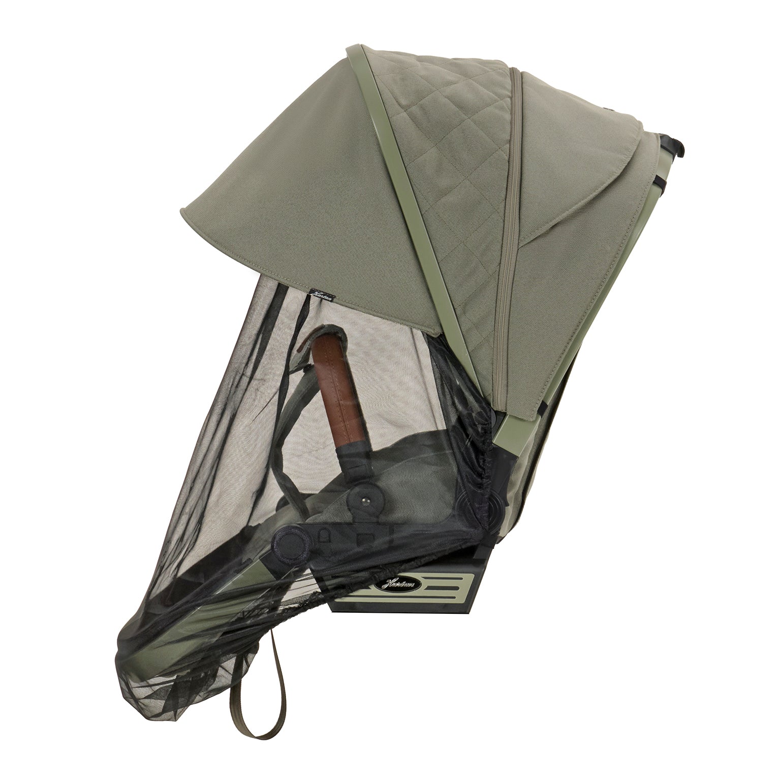 Sunline Plus Sonnenschutz 608 / Pistachio für Kinderwagen.
Angebracht am Sportwagen mit halb ausgeklappten Verdeck.
Seitenansicht.