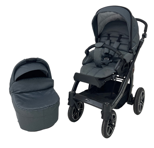Refurbished Racer GTS with folding carrycot Dessin 209