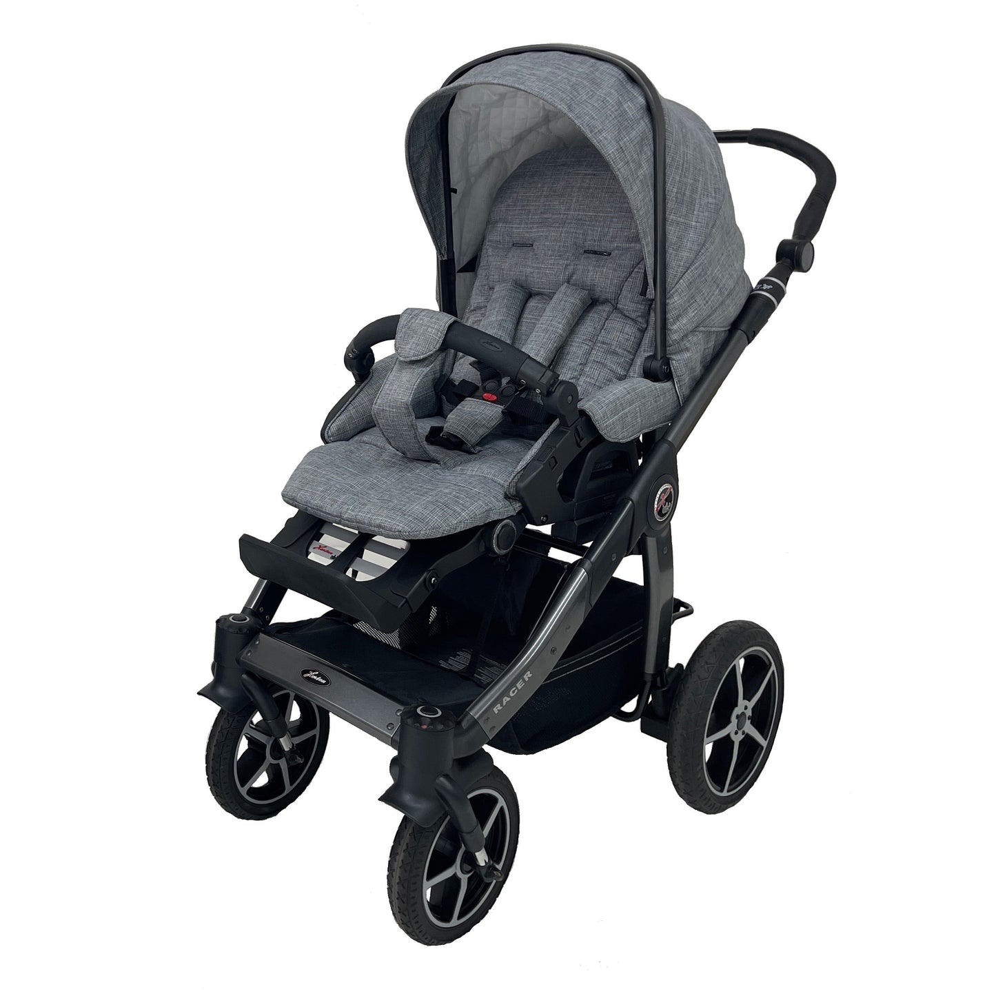 Refurbished Racer GTS with folding carrycot 947