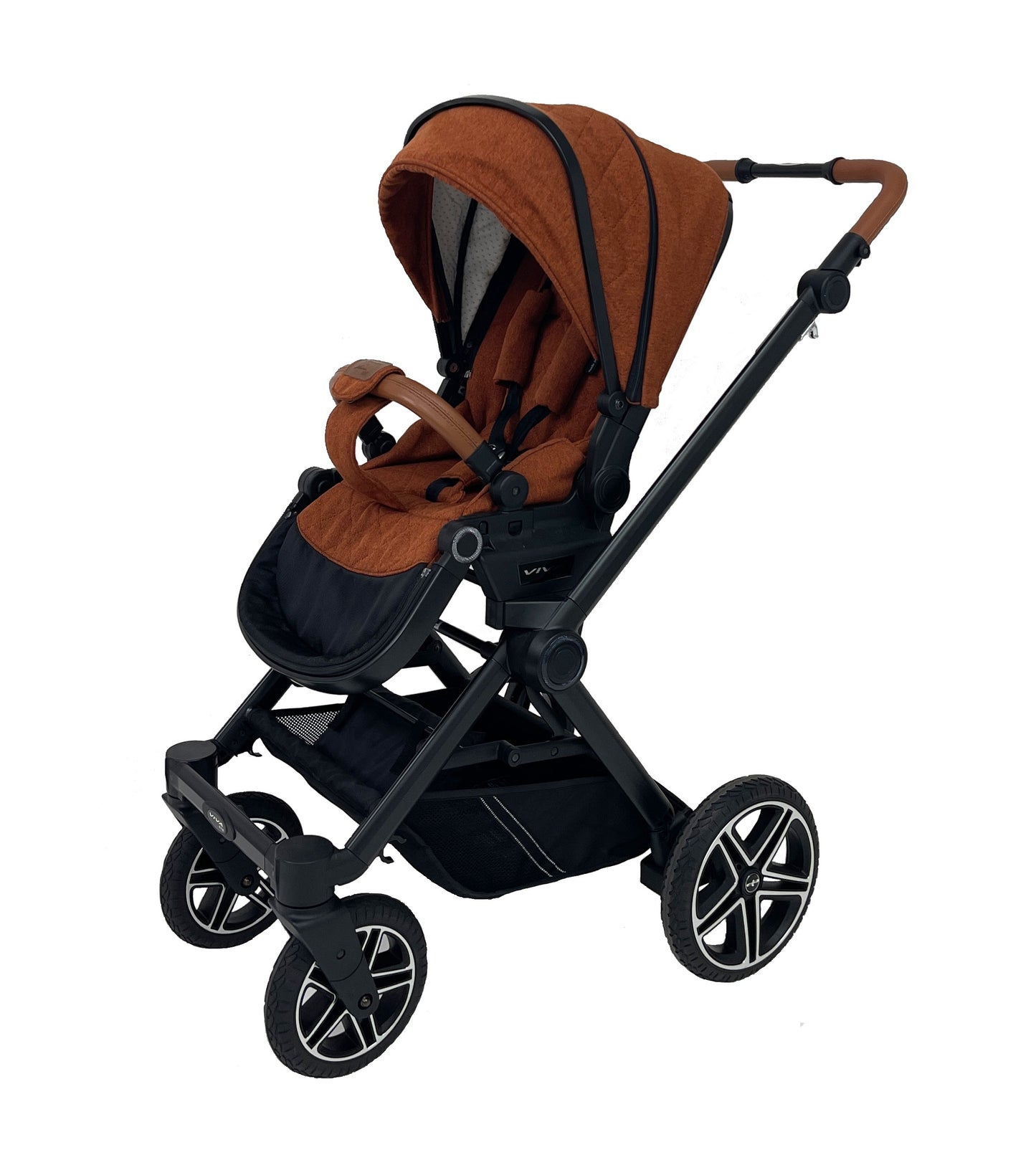 Refurbished Viva GTR with Premium folding carrycot set design 425