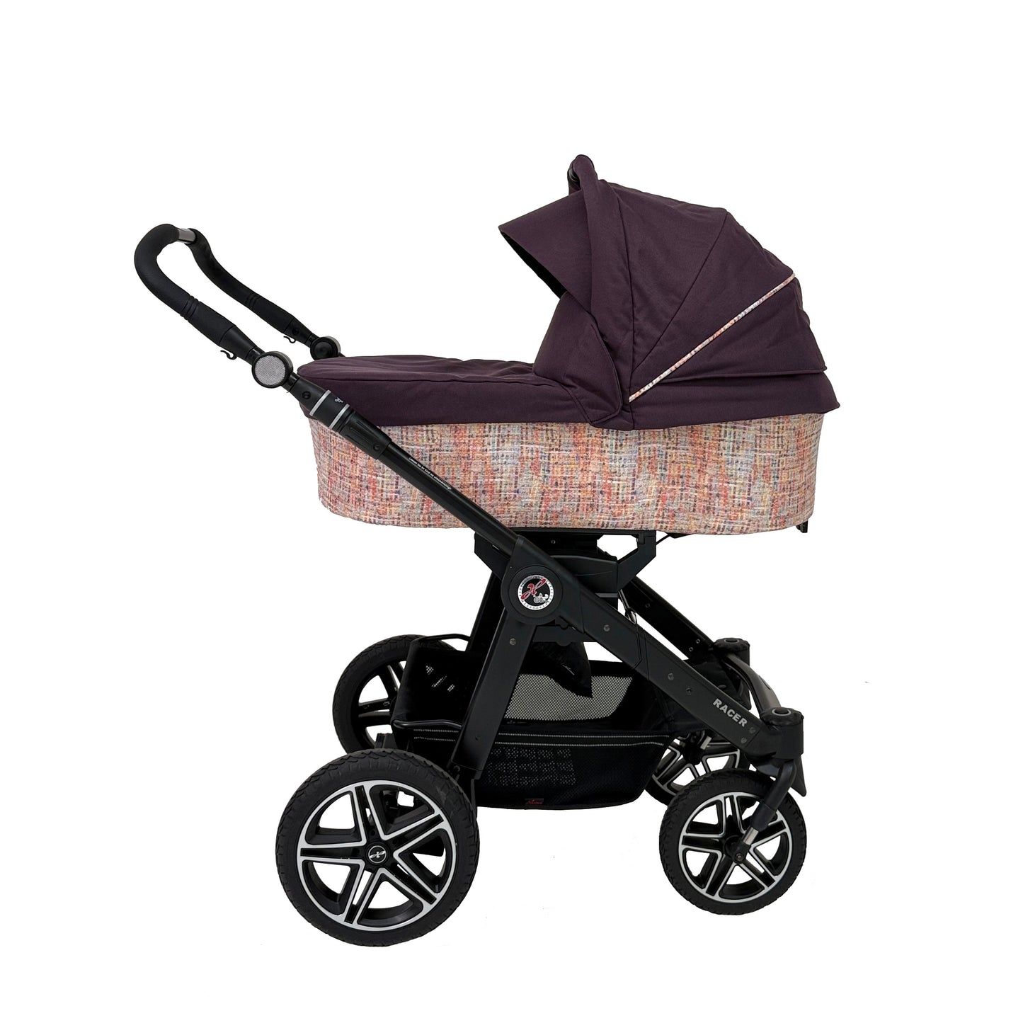 Racer GTS with folding carrycot 