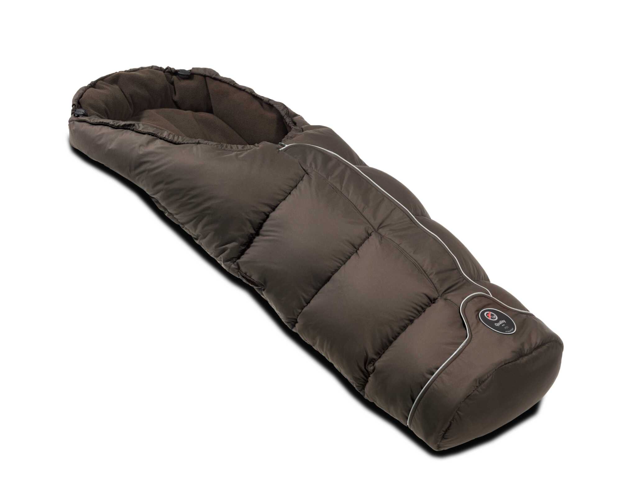 Daunenfußsack 138  /  Braun 
Mit Entendaunen
Schräge Vorderansicht.